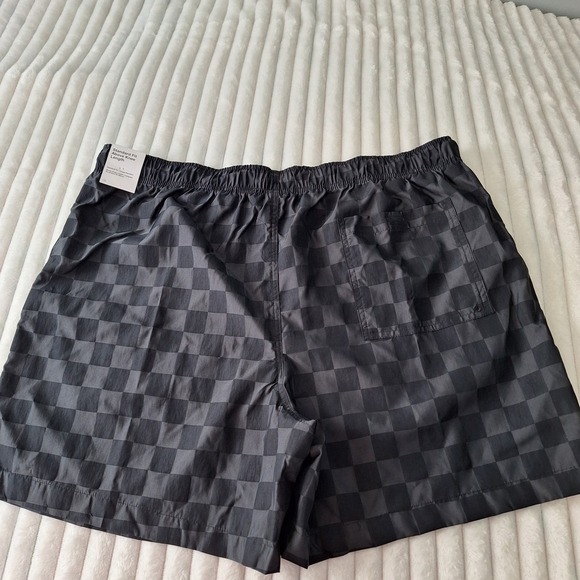 Nike Checker Board Nylon Standard Fit Above Knee Shorts Mens XXL BLACK ATHLETIC - Picture 6 of 10